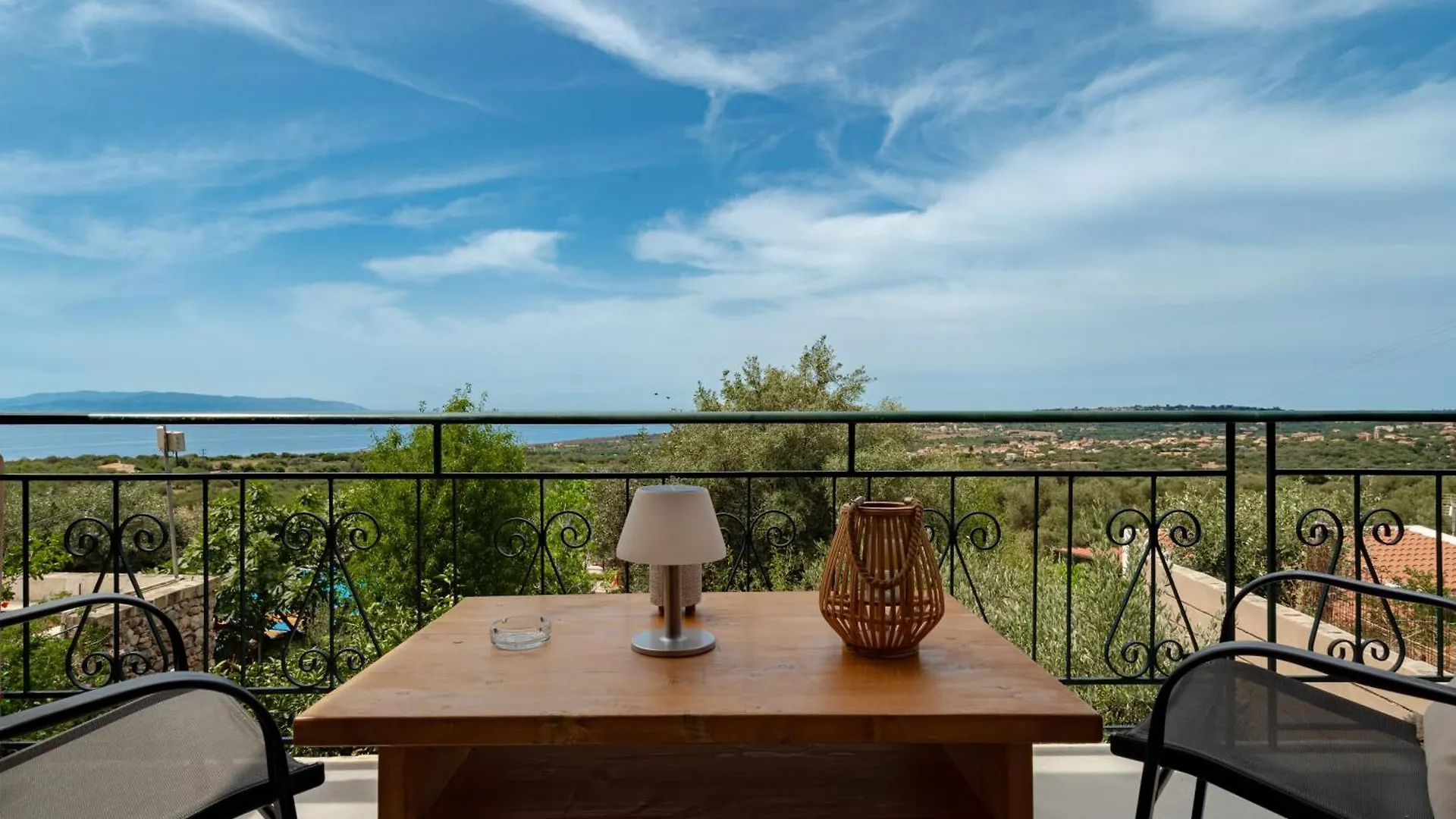 Aparthotel Hilltop Resort At Kefalonia Angon