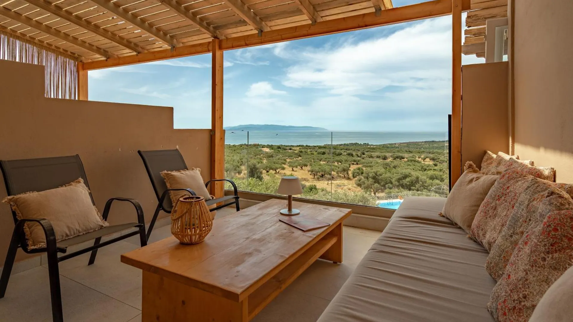 Hilltop Resort At Kefalonia Angon