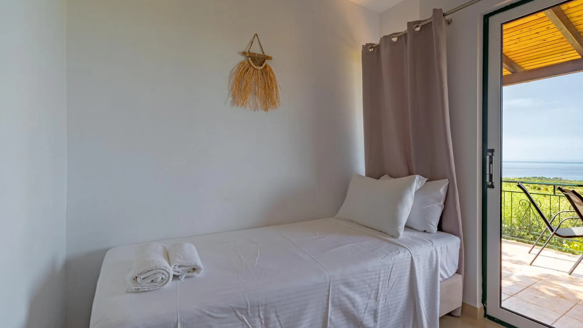 Hilltop Resort At Kefalonia Angon 0*,