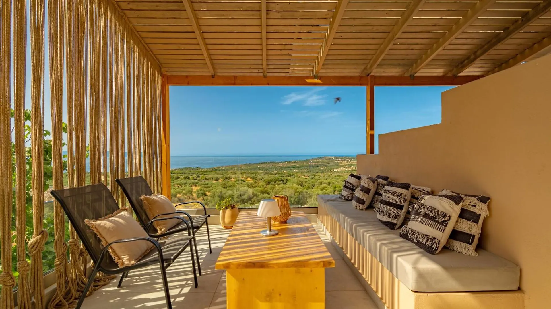 Hilltop Resort At Kefalonia Angon